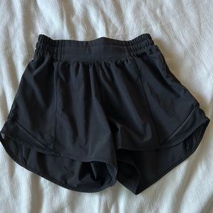 Lululemon hotty hot shorts- black, size 2